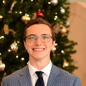 Meet your Posher, Nicholas